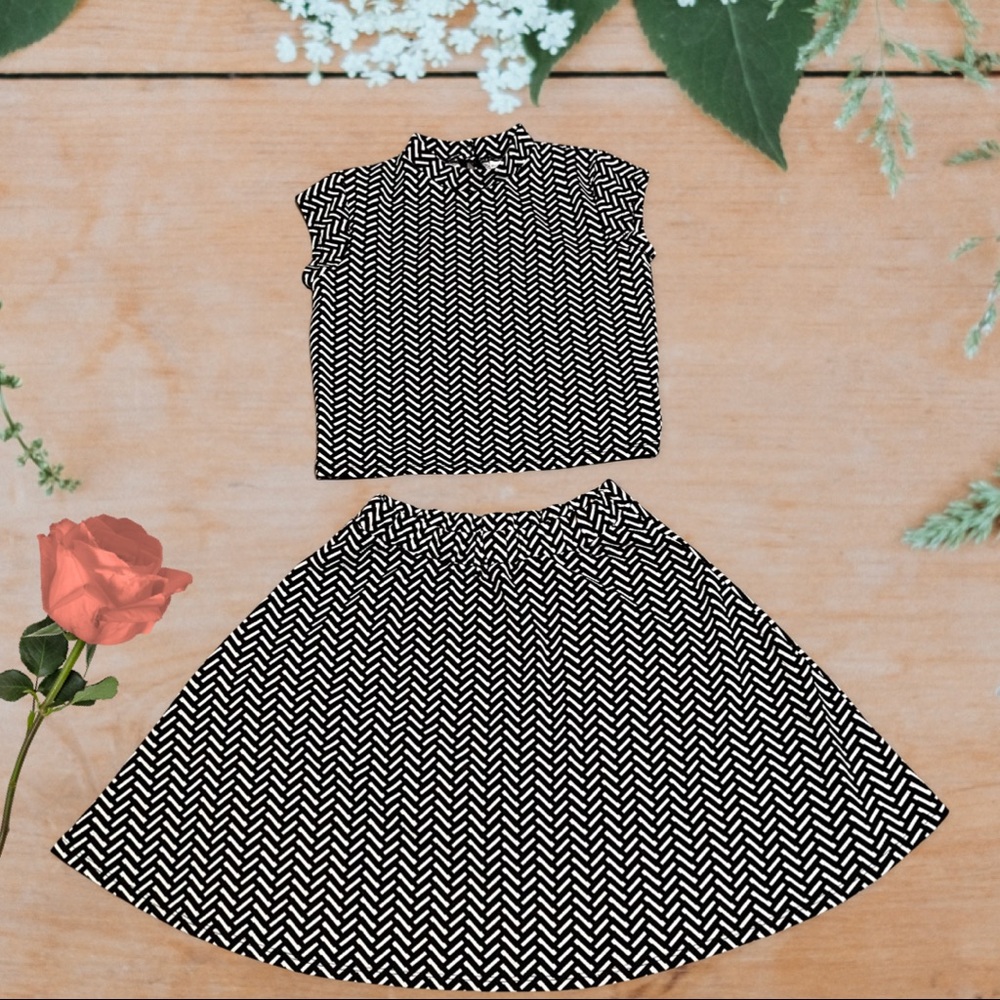D-Sigred Disney, Black and White, Size L 14-16
